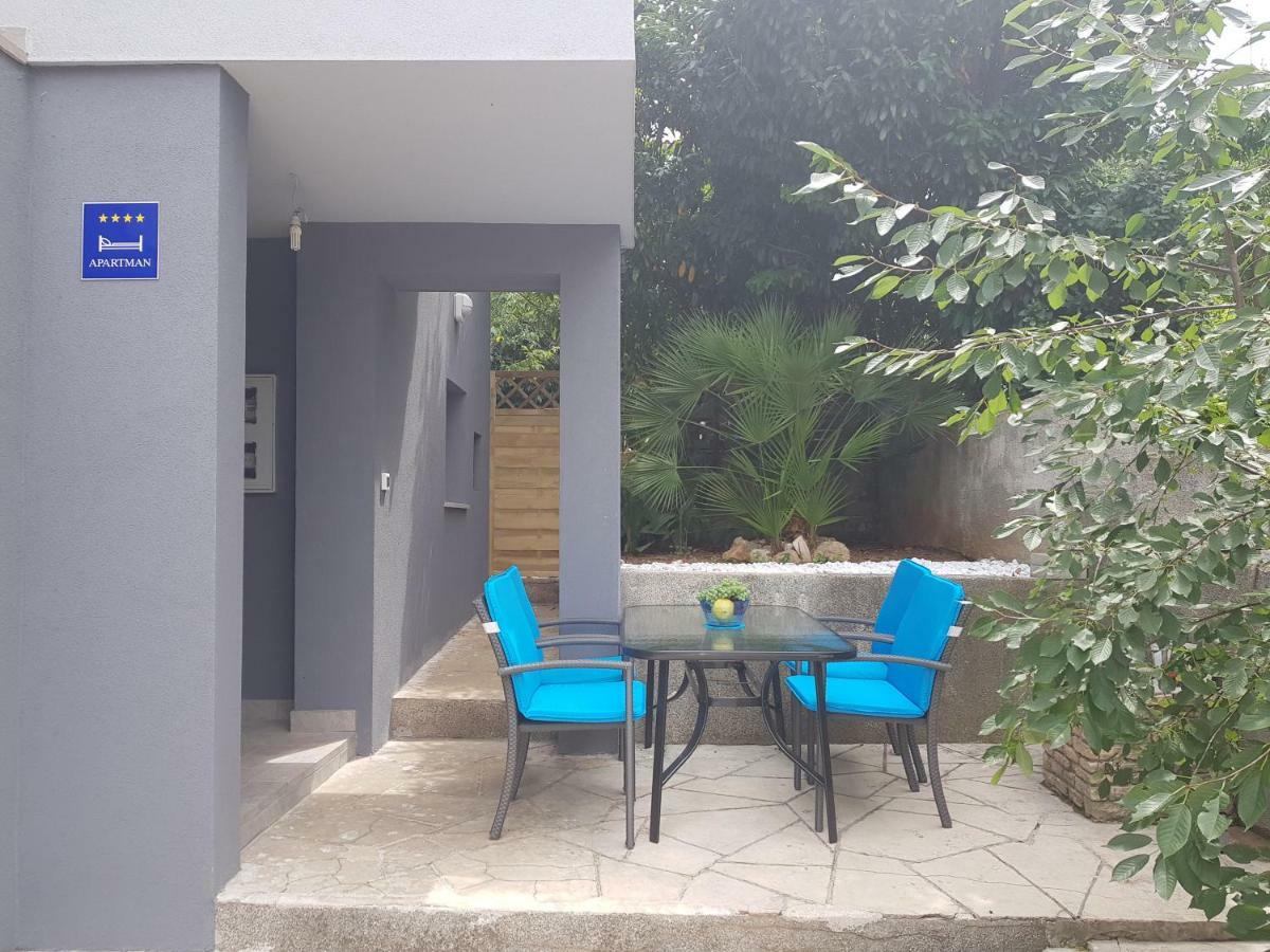 Vigo Apartman Пула Экстерьер фото